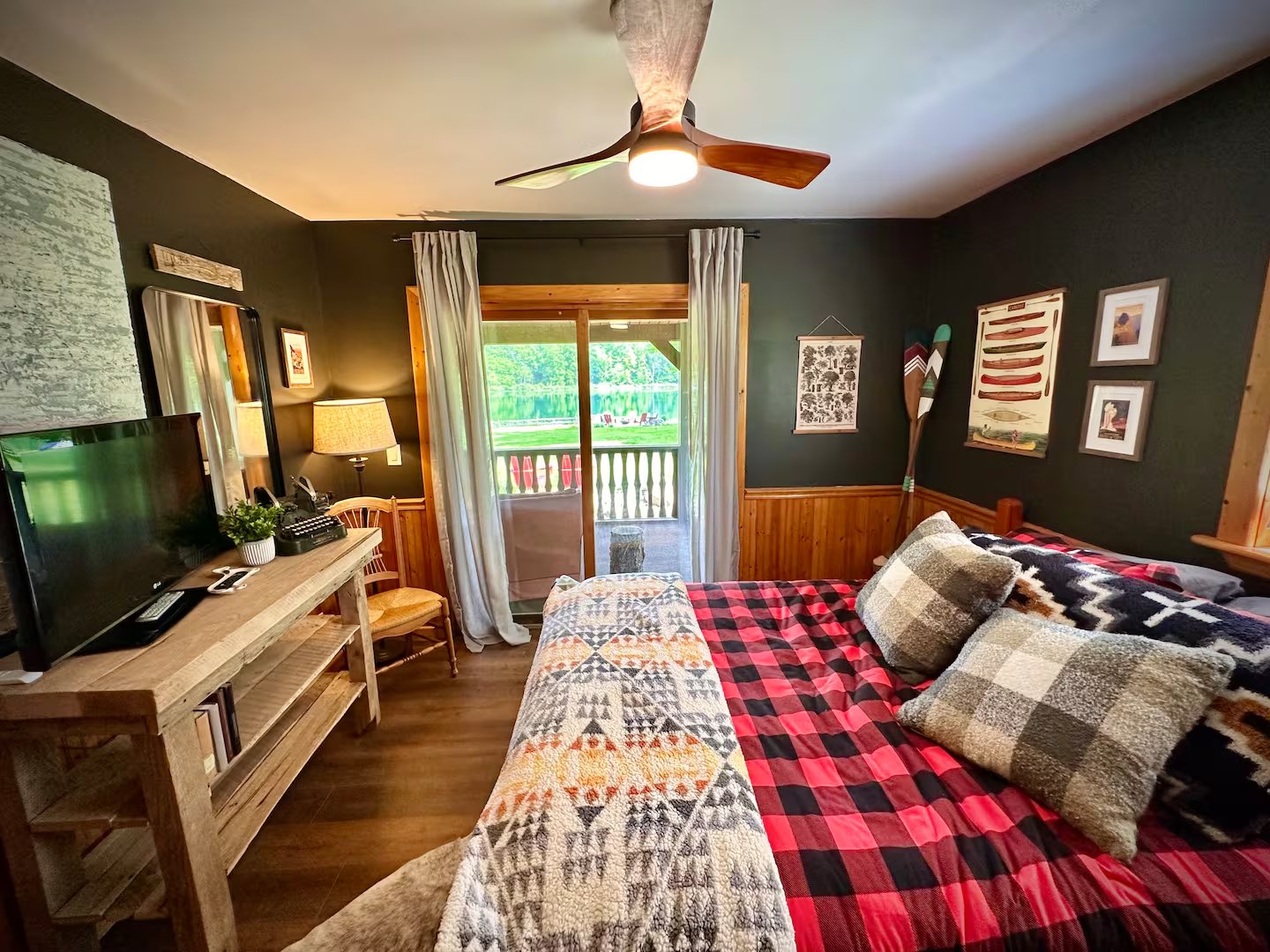 Guest bedroom with lake view